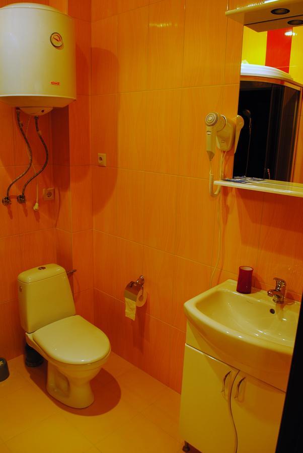 Hotel Restaurant Complex Roman'S Vishenki  エクステリア 写真